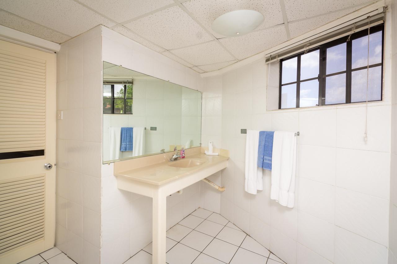 Bayport Residence Inn Roger ภายนอก รูปภาพ